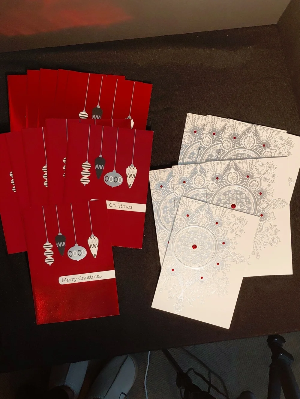 CHRISTMAS HOLIDAY GREETING CARDS